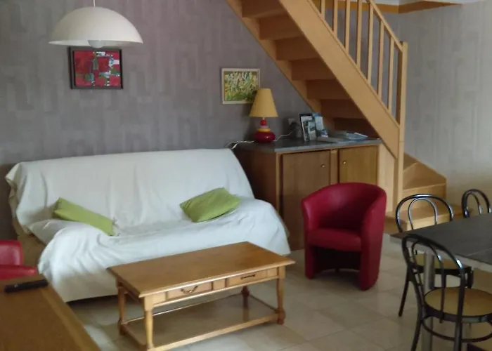 Repos Et Detente Au Coeur Des Richesses Du Poitou * Vaux (Vienne)